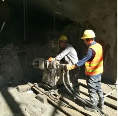 船营水下抗分散灌浆料特点 水下不分散注浆料介绍